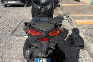 Yamaha xmax 300
