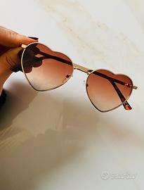 Occhiali da sole  a cuore. Oro e marroni. Nuovo