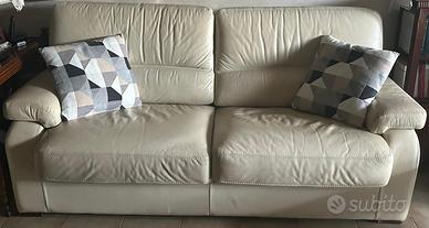 Divano letto matrimoniale in vera pelle bianca