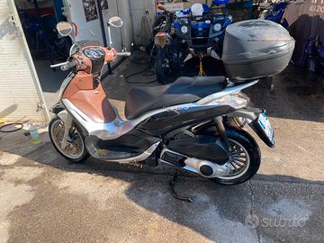 Beverly 300 40.000 km