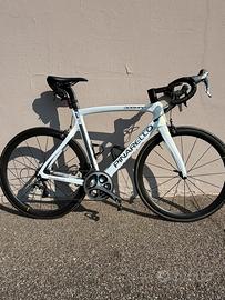 Pinarello F8
