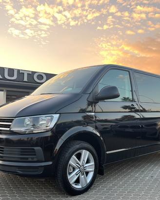 VOLKSWAGEN Caravelle 2.0TDI 204 DSG PC COMFORTLINE