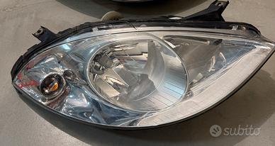 Faro ant destro mercedes classe a w169
