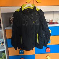 giubbino antipioggia