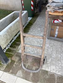 Carrettino sacchi