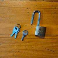 Lucchetto con 3 chiavi NEW