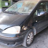 Ford Galaxy anno 2002 ricambi usati