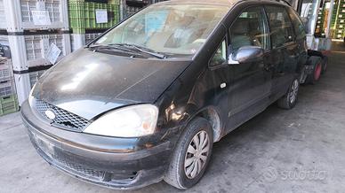 Ford Galaxy anno 2002 ricambi usati