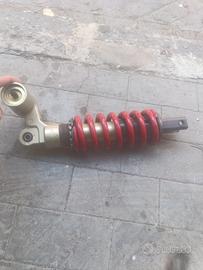 Mono ammortizzatore Kawasaki z1000 2005
