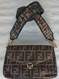 Borsa Fendi originale  con tracolla 