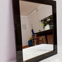 Specchio con cornice in radica