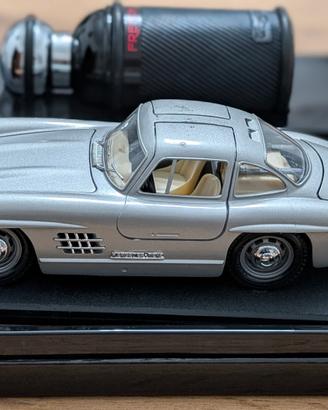 Pack Vintage Modellino Mercedes 300-SL +  Profumo