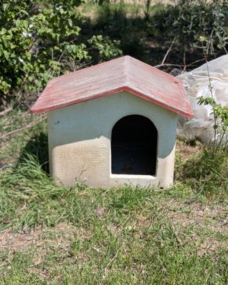 Cuccia per cane in cemento