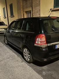 Opel zafira metano 7posti