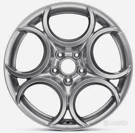 Ruote Alfa Romeo Giulietta 18 gomme Pirelli estive