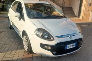 NEOPATENTATI FIAT PUNTO EVO 1.3 MJTD