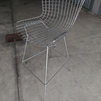 Sgabello Bertoia