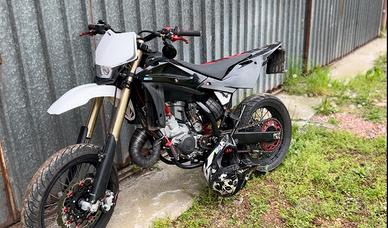 Husqvarna SM>WR 125 2tempi