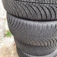 4 gomme usate 215 55 17 Michelin