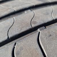 Pneumatici estivi Bridgestone 