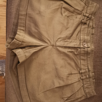 Pantaloncini verde militare