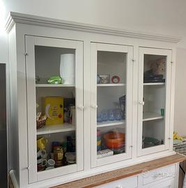 Vetrina laccata bianco larice