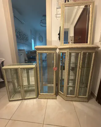 Set 3 vetrinette con specchio stile classico-