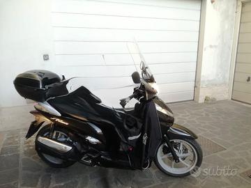 Per pezzi di ricambio Honda SH300i 2007 Nero
