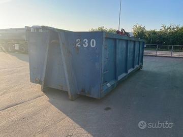 CONTAINER SCARRABILE USATO A CIELO APERTO
