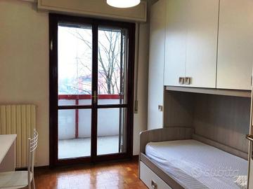 Stanza in appartamento di 10 m² a Milano