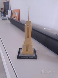 LEGO empire state building 21002