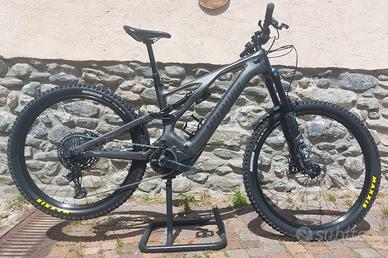 SPECIALIZED TURBO LEVO CARBON MODELLO 2023