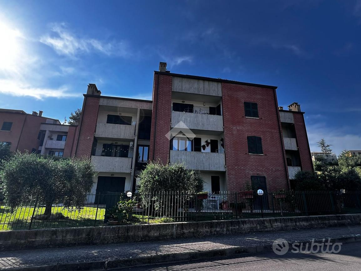 3 LOCALI A PERUGIA - Vista 2