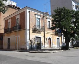 CASA SEMINDIPENDENTE A FOGGIA