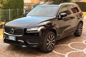 Volvo XC90 B5 (D) - 7 posti