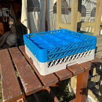 CESTELLI PER LAVASTOVIGLIE PER RISTORANTI