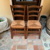 Coppia sedie in legno seduta impagliata