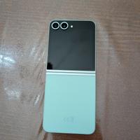 Samsung Galaxy Z Flip 6 – 256 GB