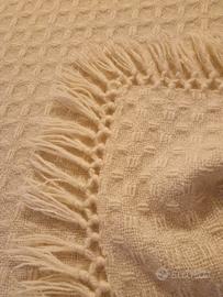 coperta copriletto in lana - Arredamento e Casalinghi In vendita a Piacenza