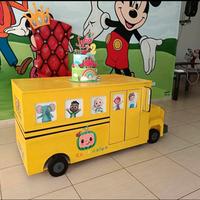 Bus in legno fatto a mano - decorazione per feste