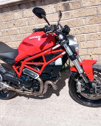 Ducati Monster 797 km 22.800