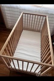 Culla IKEA con materasso – come nuova
