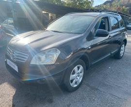 Nissan Qashqai 1.5 dCi 7 posti