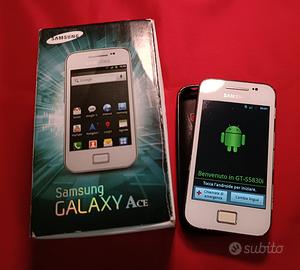 telefono cellulare vintage Samsung Galaxy Ace