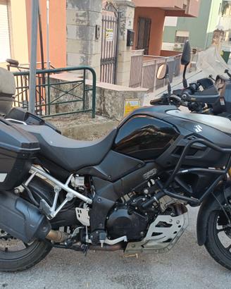 Suzuki V Strom DL 1000 ABS