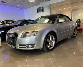 AUDI A4 Cabriolet 2.0 TDI 140CV Neopatentati