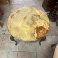 tavolino in onice e bronzo