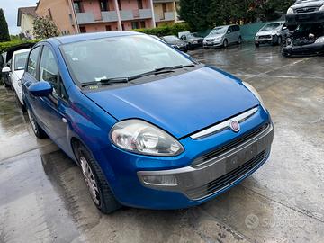 Ricambi usati Fiat Punto 1.3 Mjt 2010 199A3000