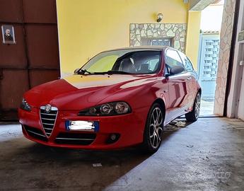 Alfa 147 Q2 Ducati corse