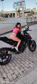 KTM 1290 Super Duke R 